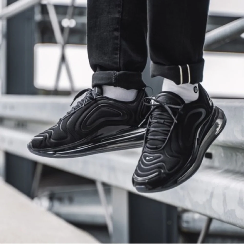 Nike Air Max 720 Black Mesh